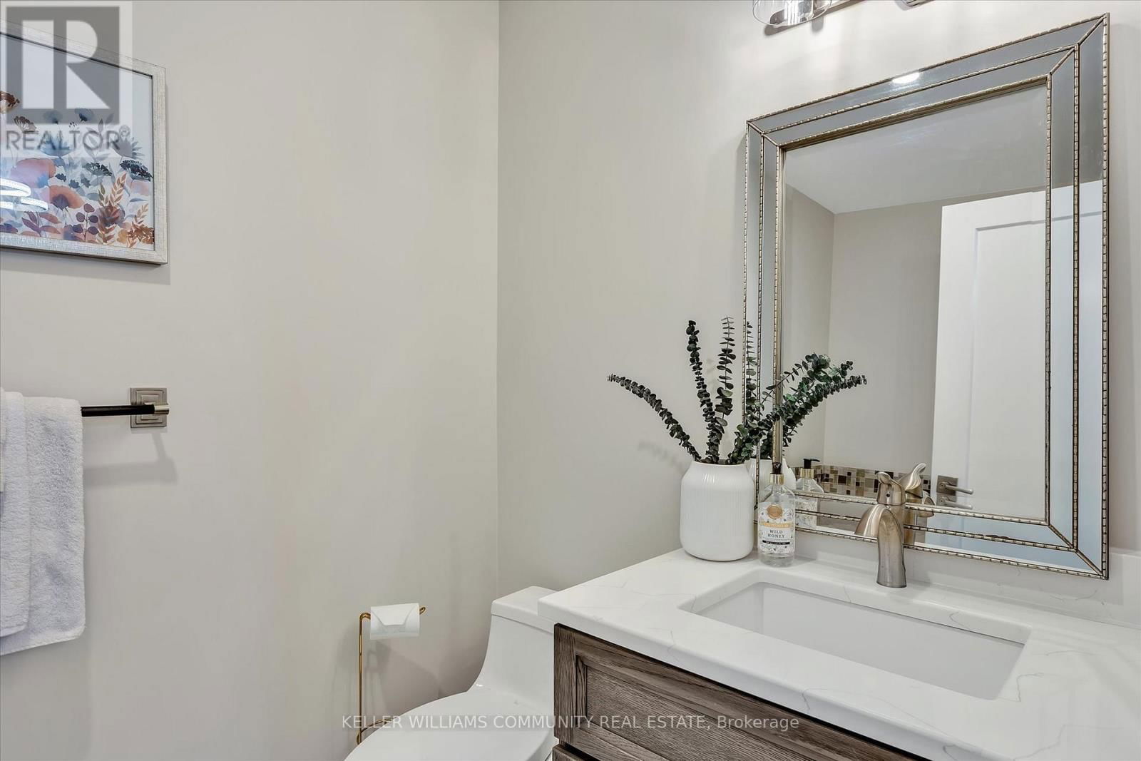 #5-699 WHITAKER STREET Image 16