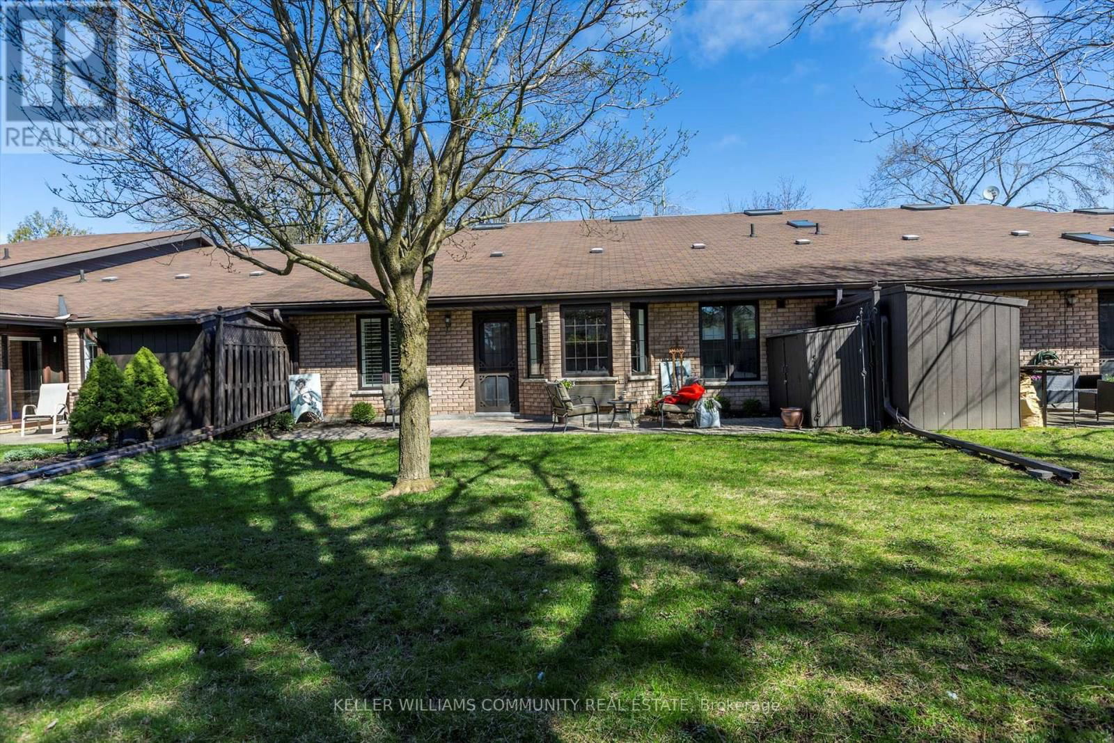 #5-699 WHITAKER STREET Image 42
