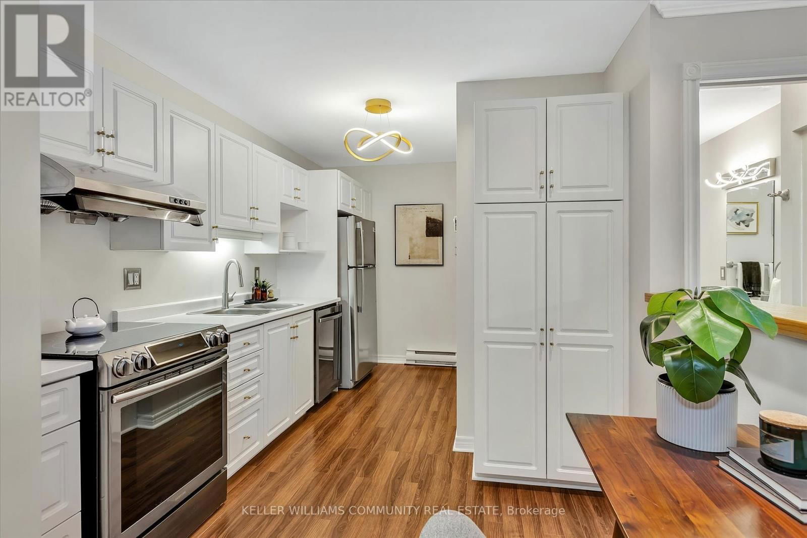 #5-699 WHITAKER STREET Image 8