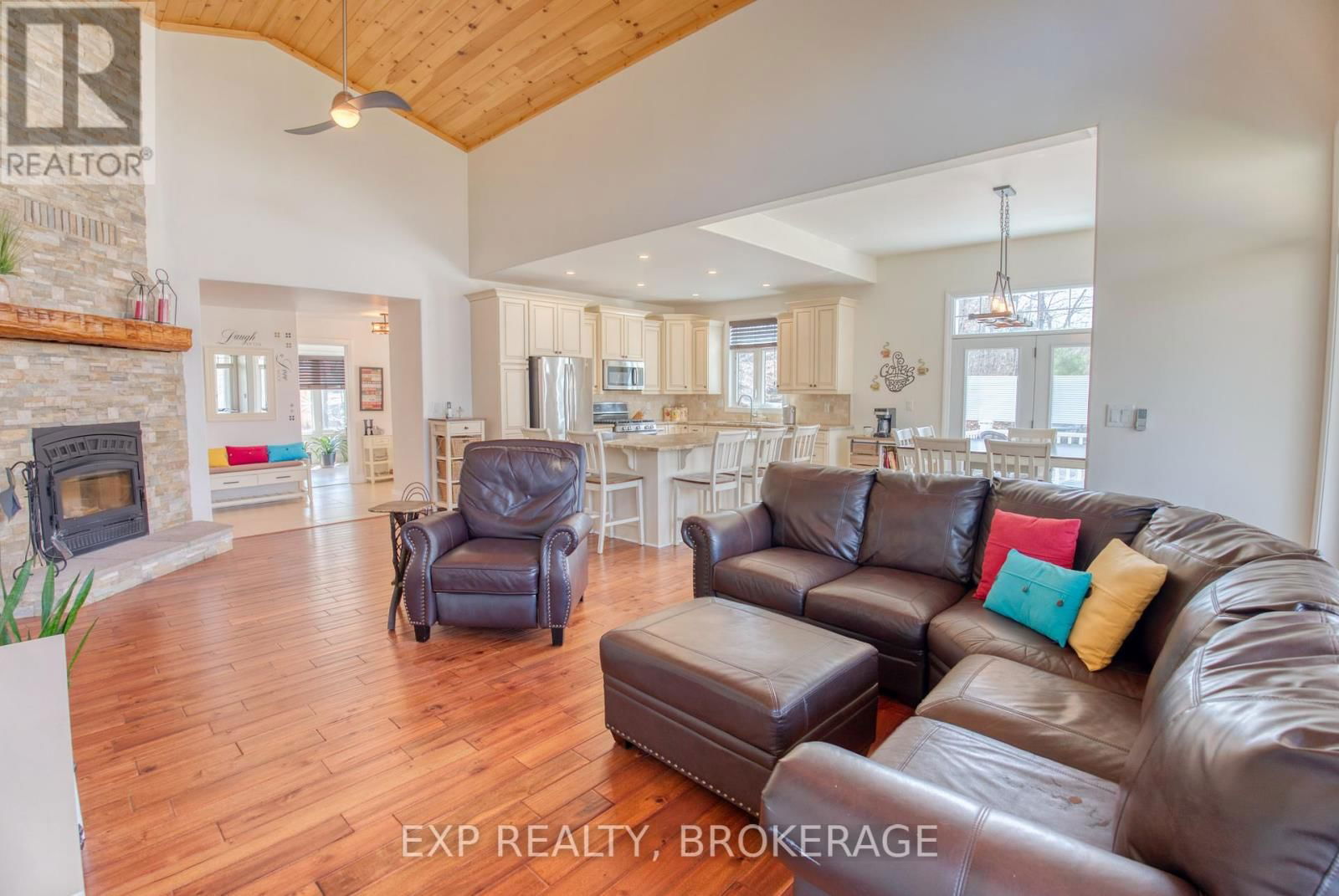 173 CASTLE ROCK LANE Image 20