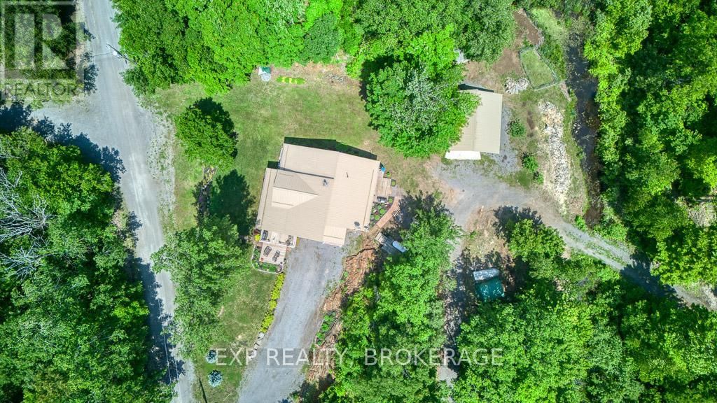 173 CASTLE ROCK LANE Image 6