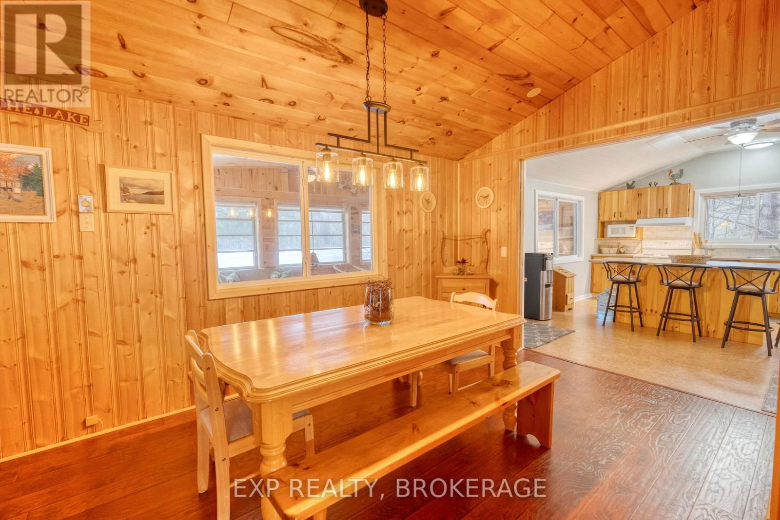 1040 TURNER WAY Image 13