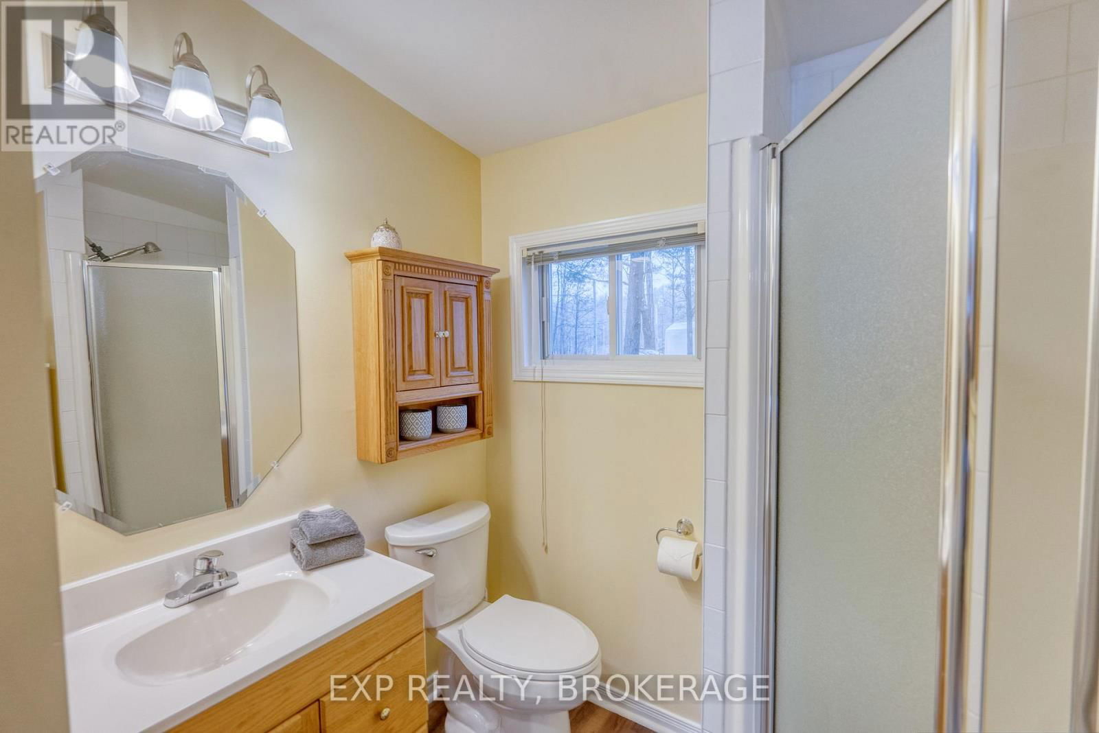 1040 TURNER WAY Image 22