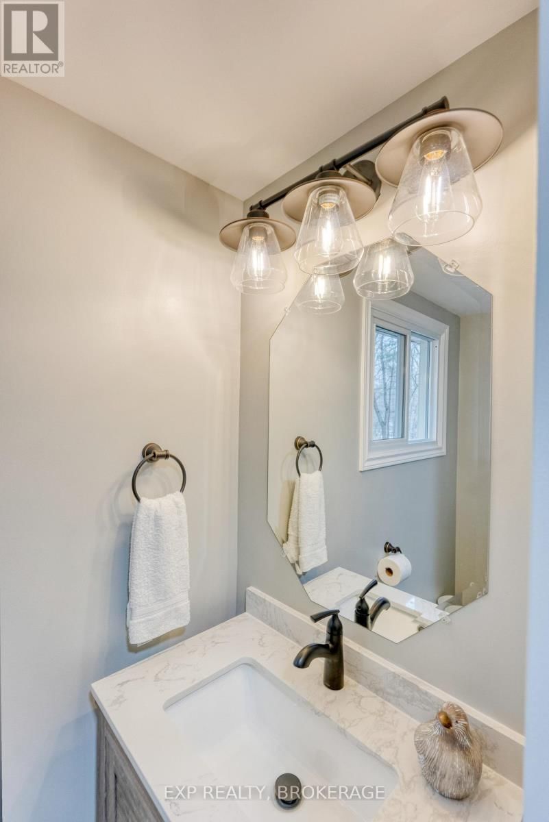 1040 TURNER WAY Image 26