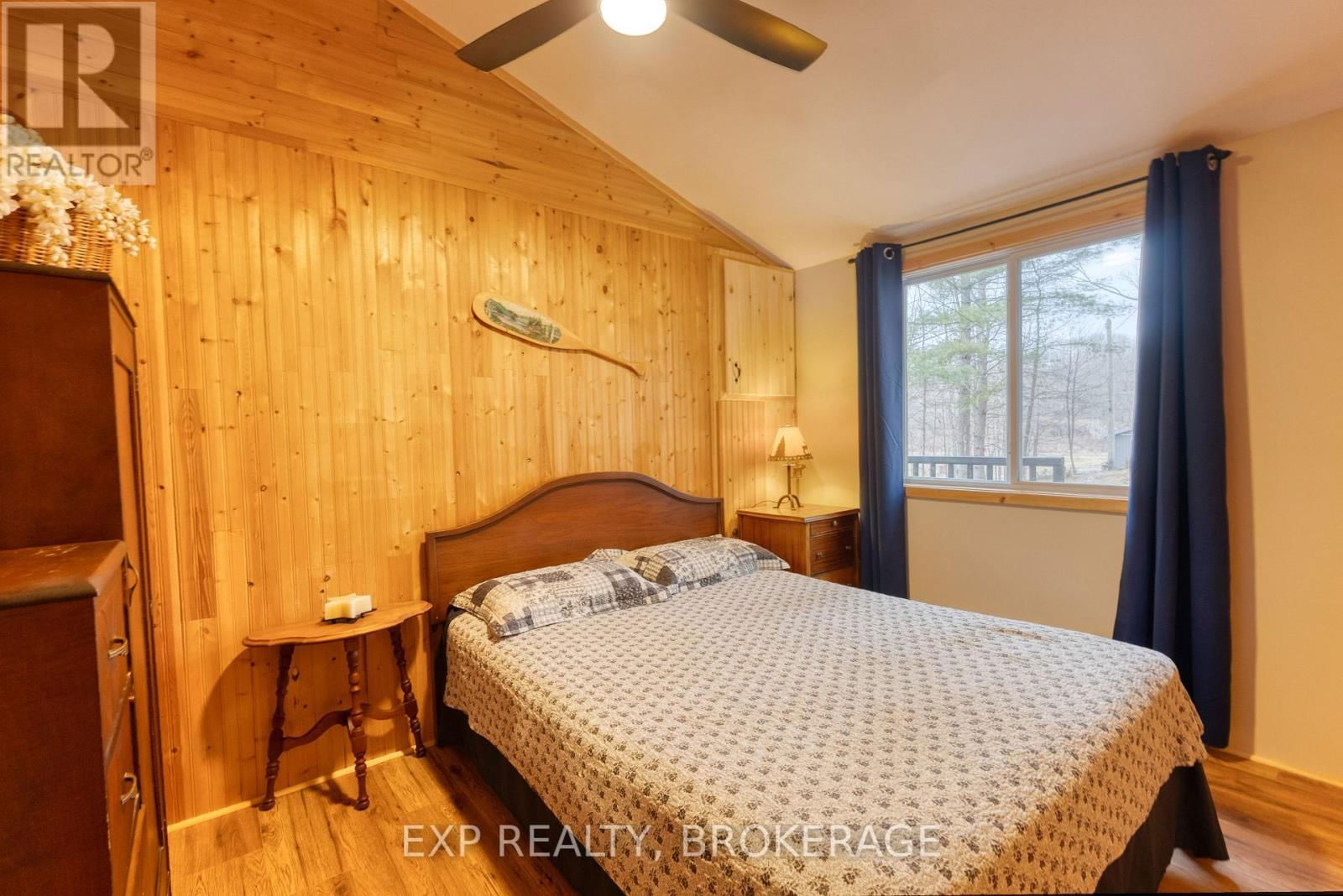 1040 TURNER WAY Image 27