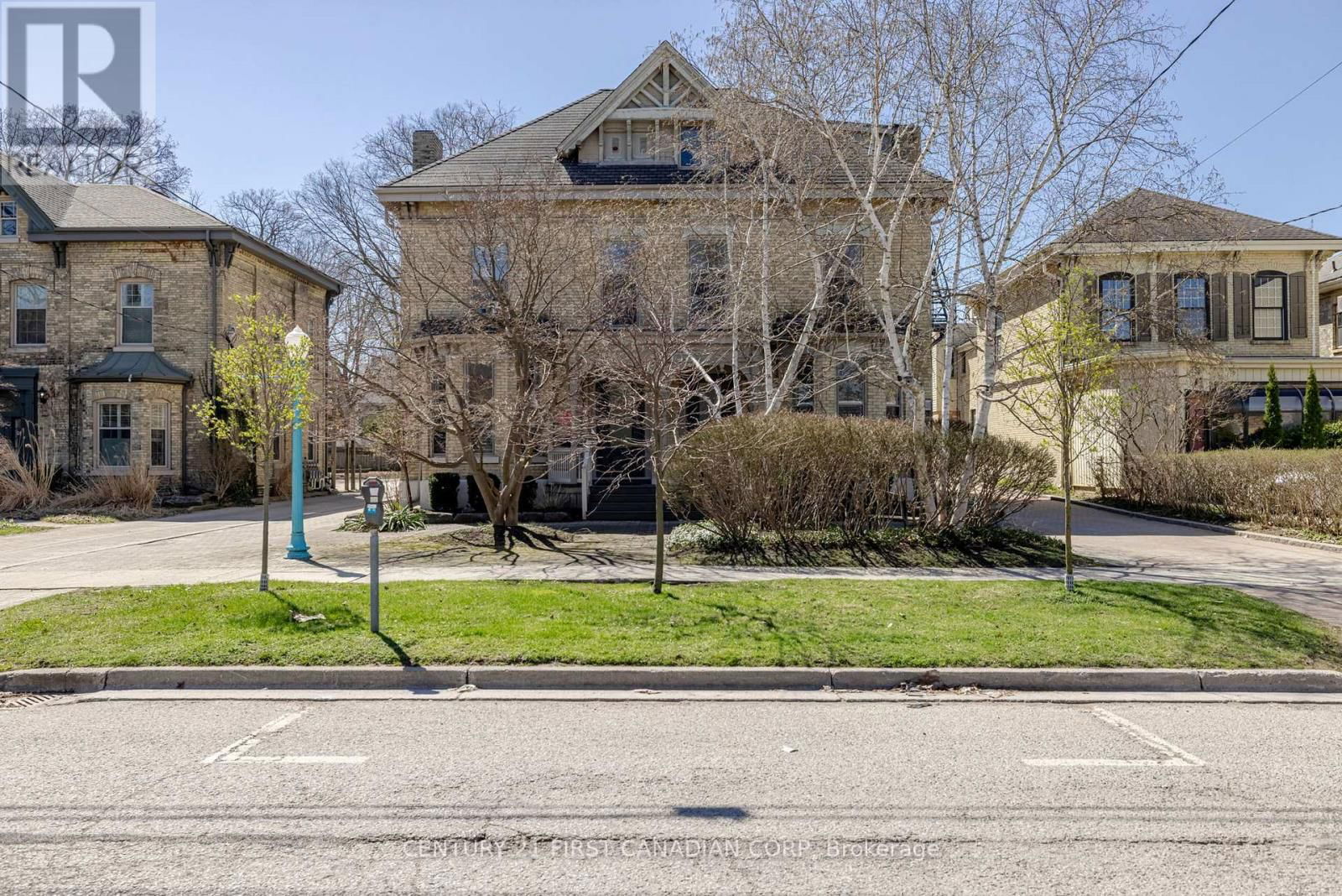 359 PRINCESS AVENUE Image 1