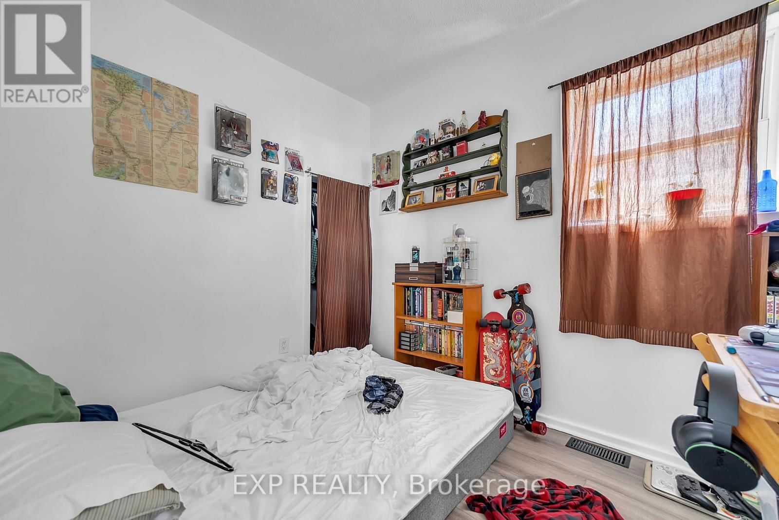 147 VICTORIA AVENUE Image 23