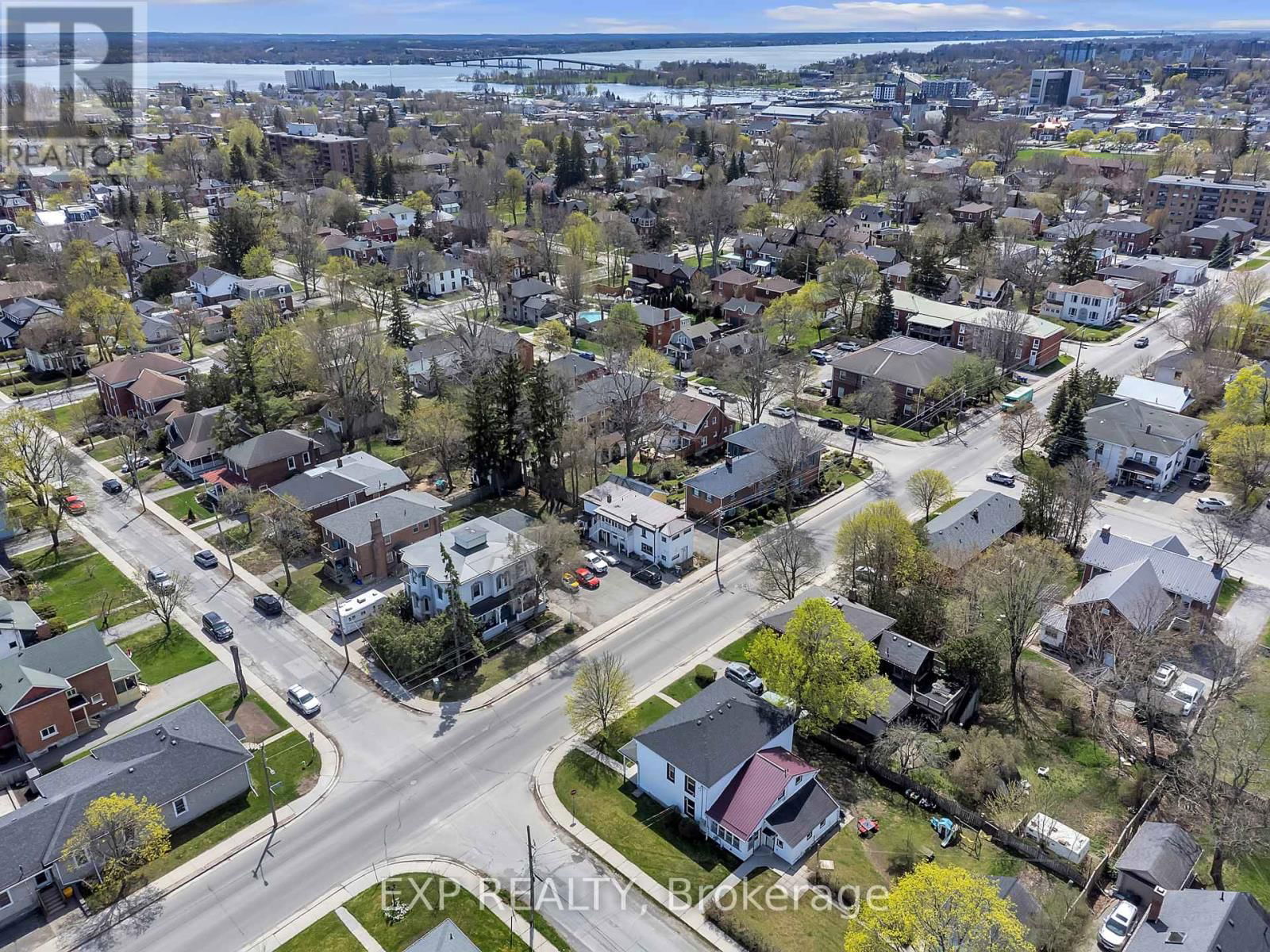 147 VICTORIA AVENUE Image 29