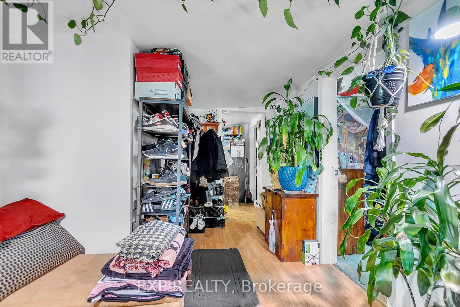 147 VICTORIA AVENUE Image 3