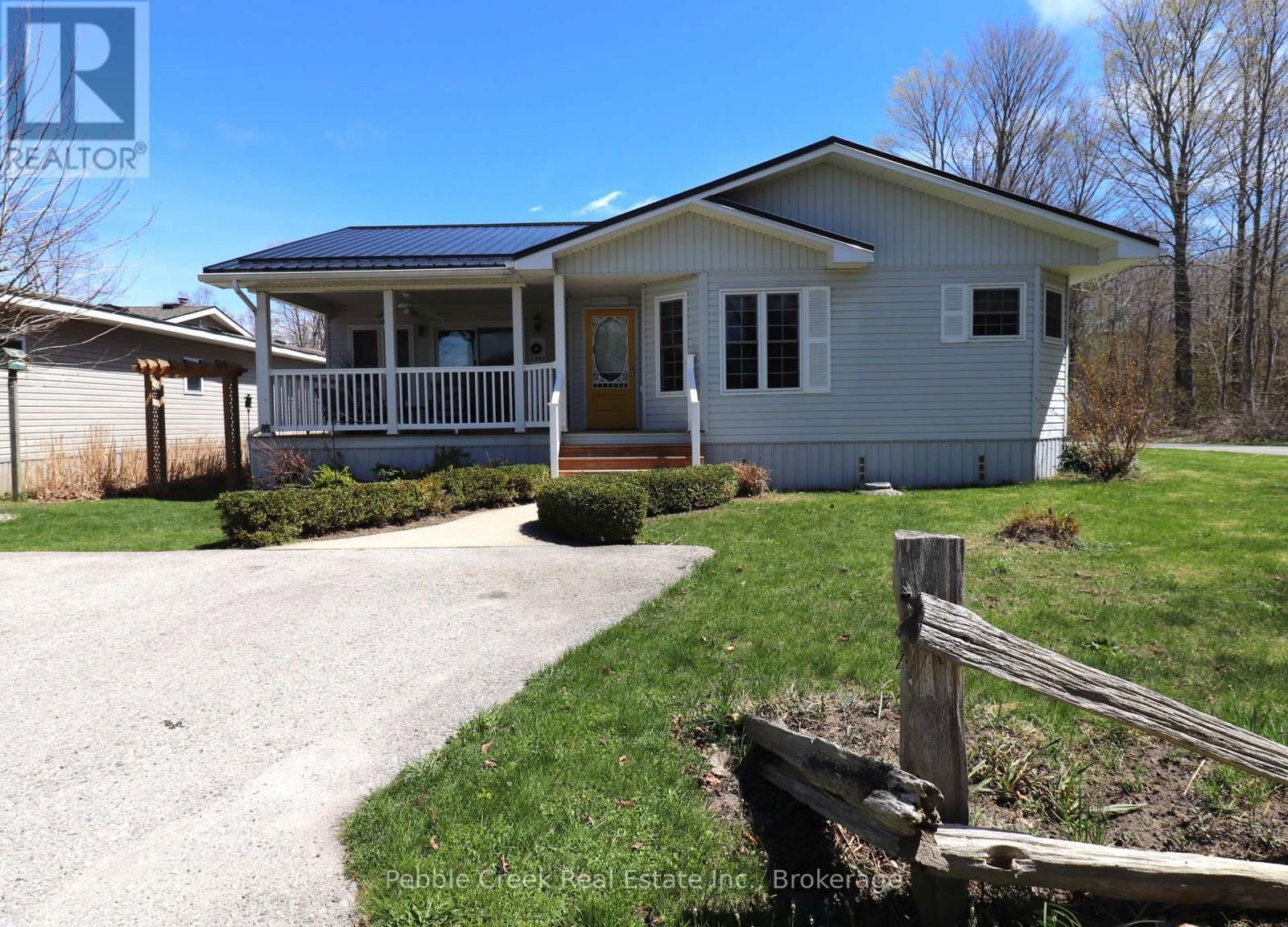 74 IROQUOIS LANE Image 1