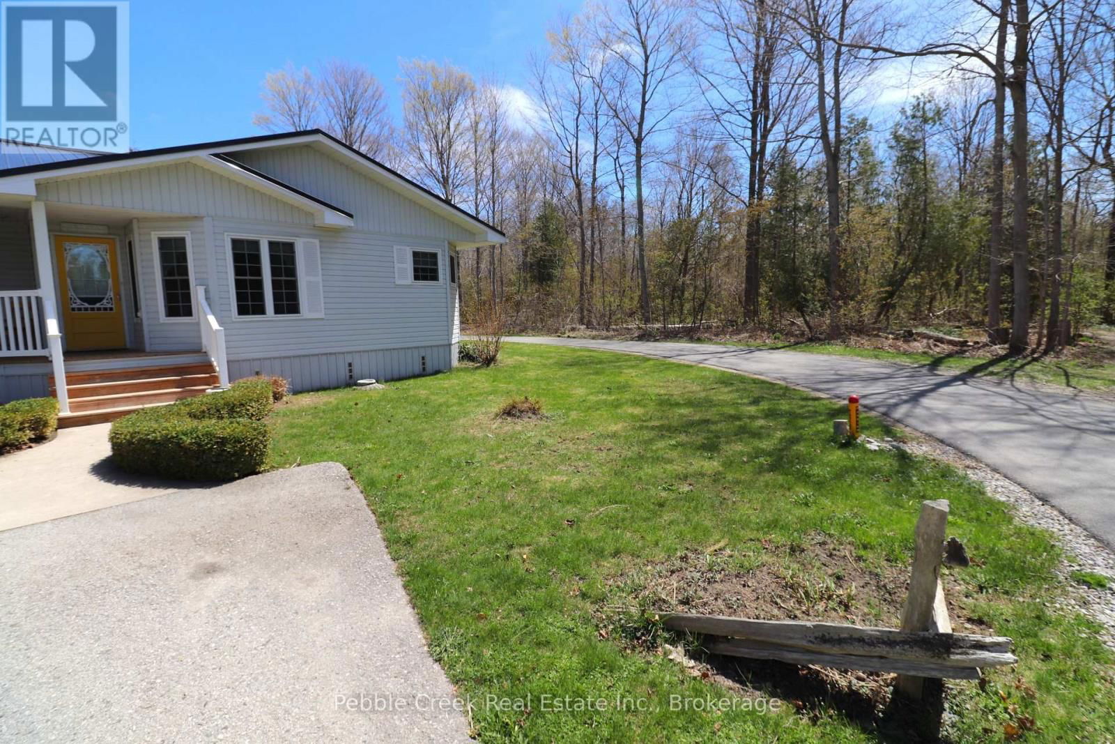 74 IROQUOIS LANE Image 41