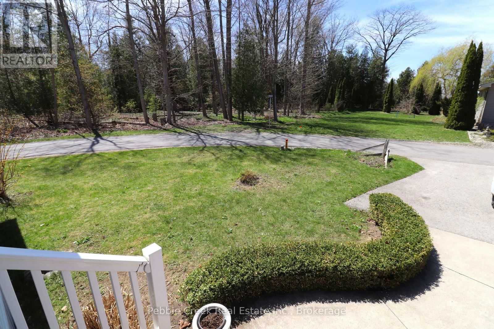 74 IROQUOIS LANE Image 42