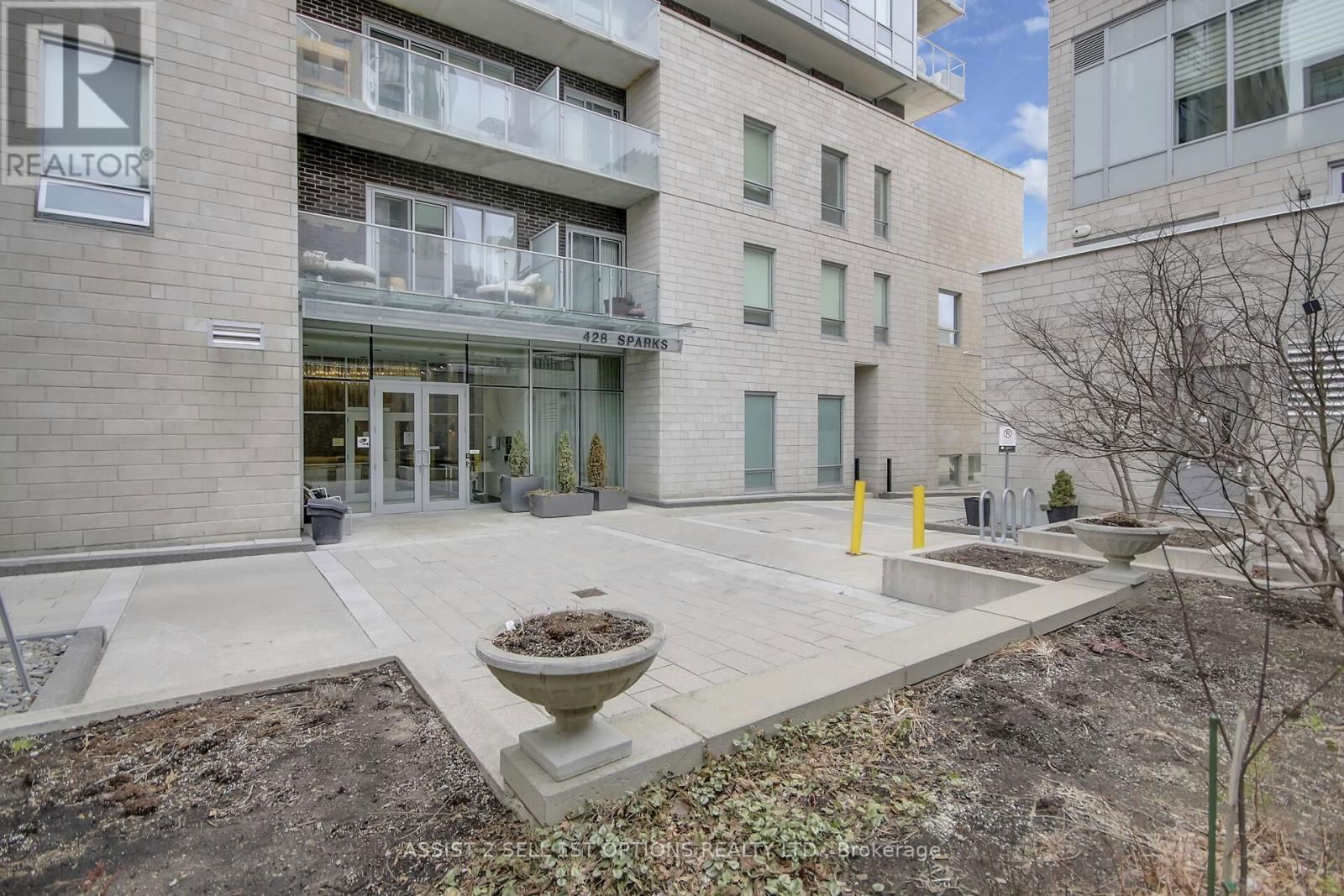 2102 - 428 SPARKS STREET Image 1