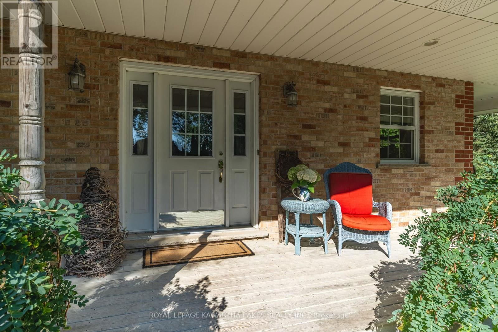 890 WOODVILLE ROAD Image 22