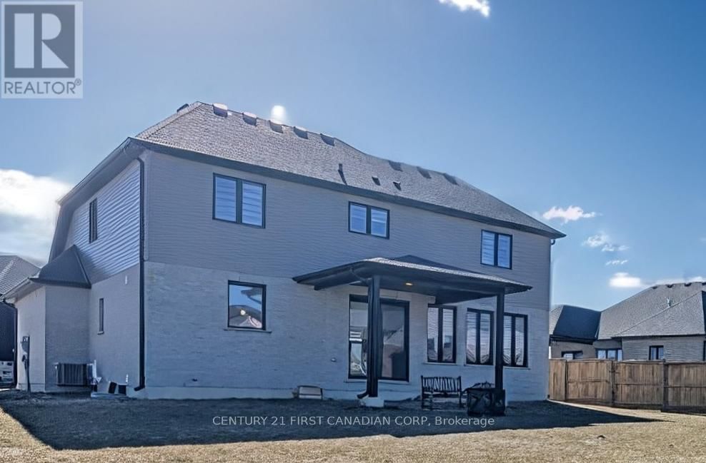 135 ASPEN CIRCLE Image 39