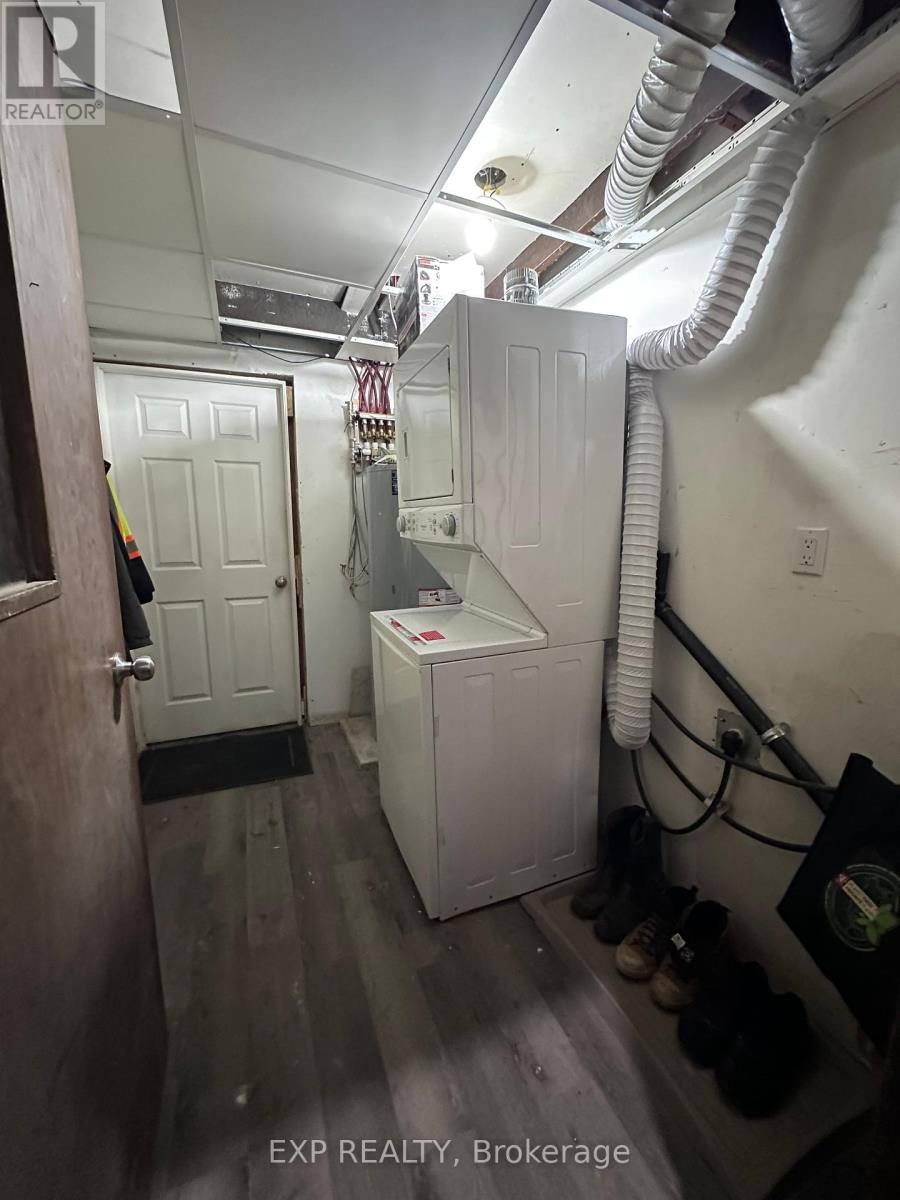 190 ANN STREET Image 25