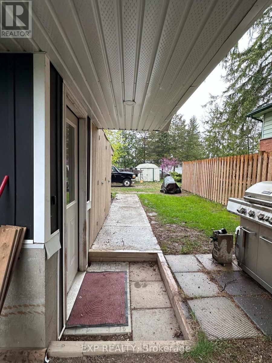 190 ANN STREET Image 47
