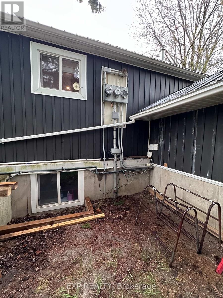 190 ANN STREET Image 6