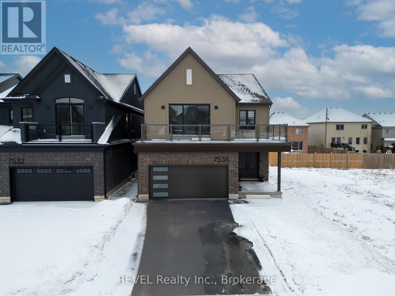 7538 SPLENDOUR DRIVE Image 1