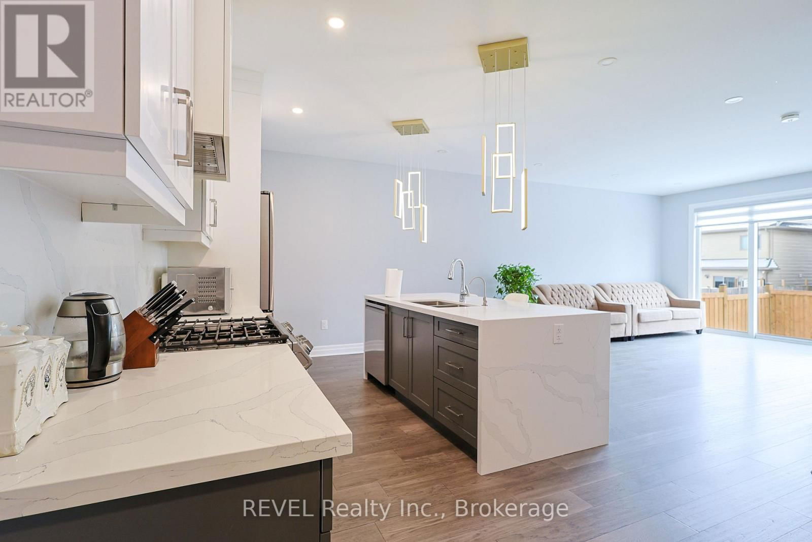 7538 SPLENDOUR DRIVE Image 11