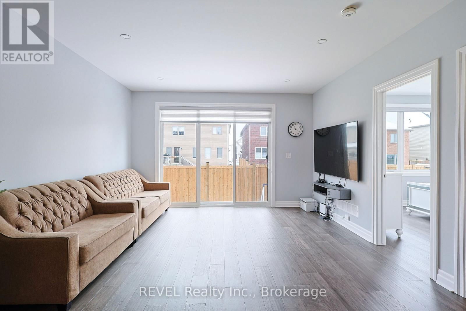 7538 SPLENDOUR DRIVE Image 14