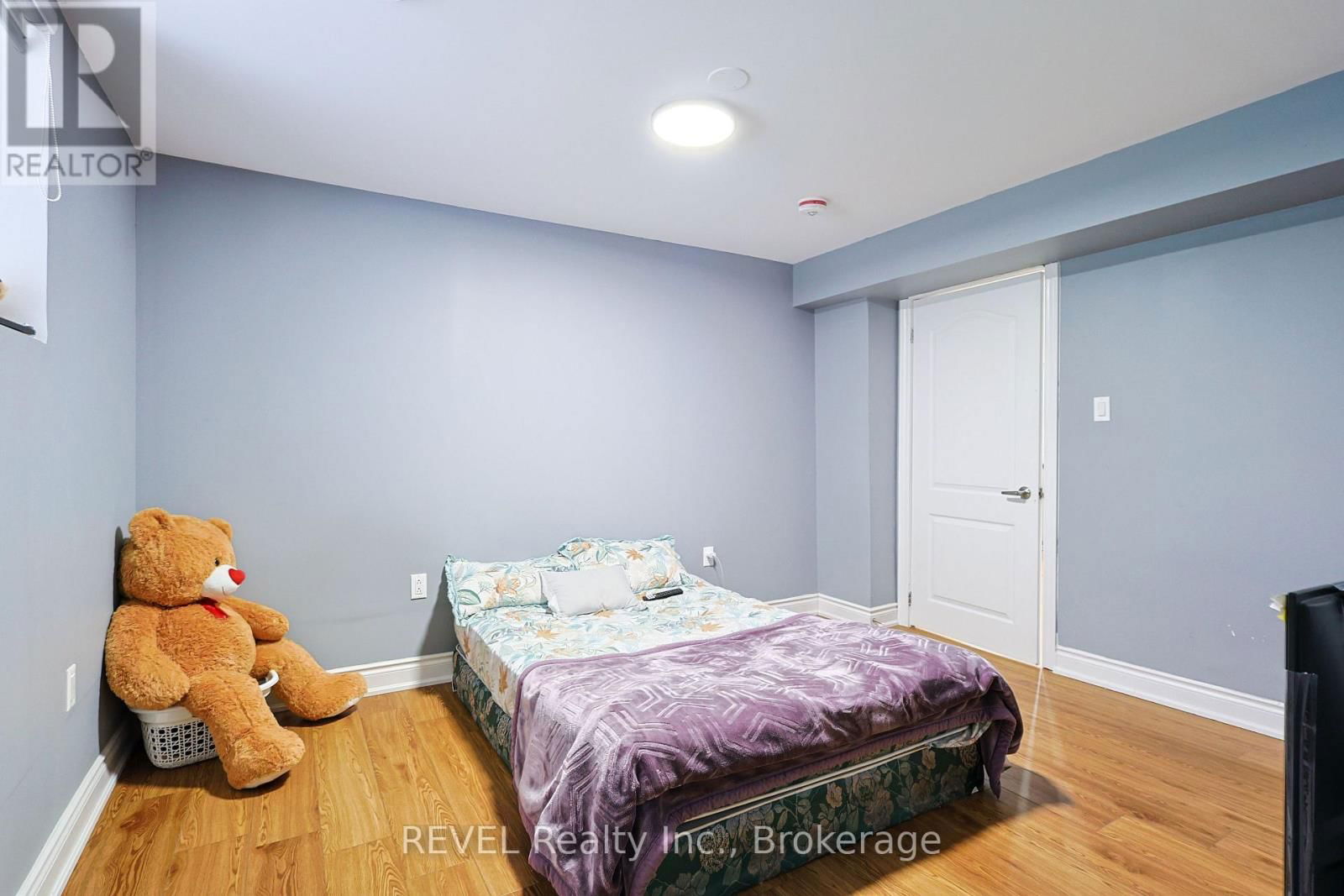 7538 SPLENDOUR DRIVE Image 36