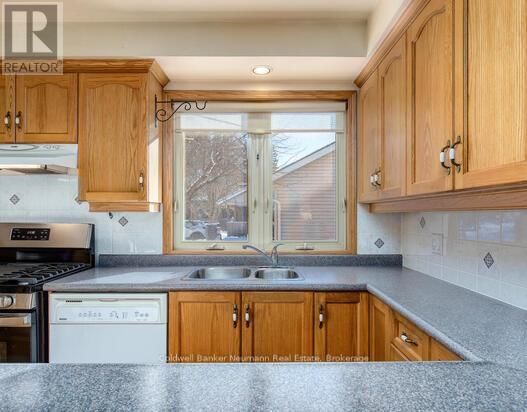 423 GEDDES STREET Image 11