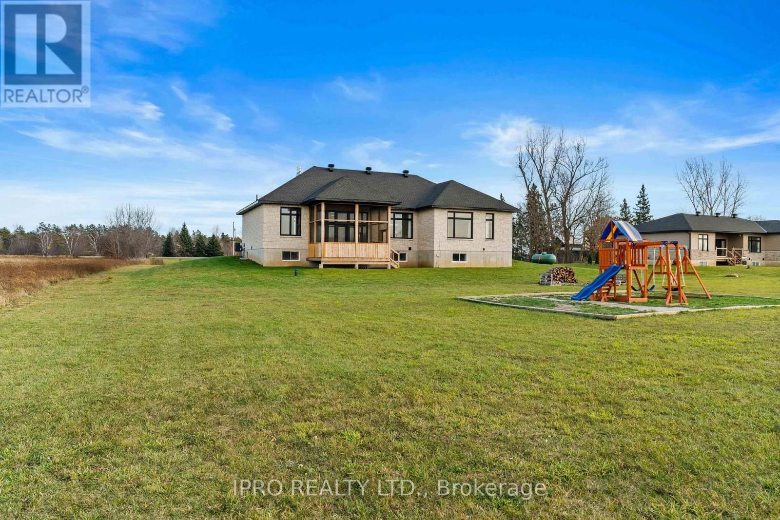 13708 COUNTY 15 ROAD Image 27