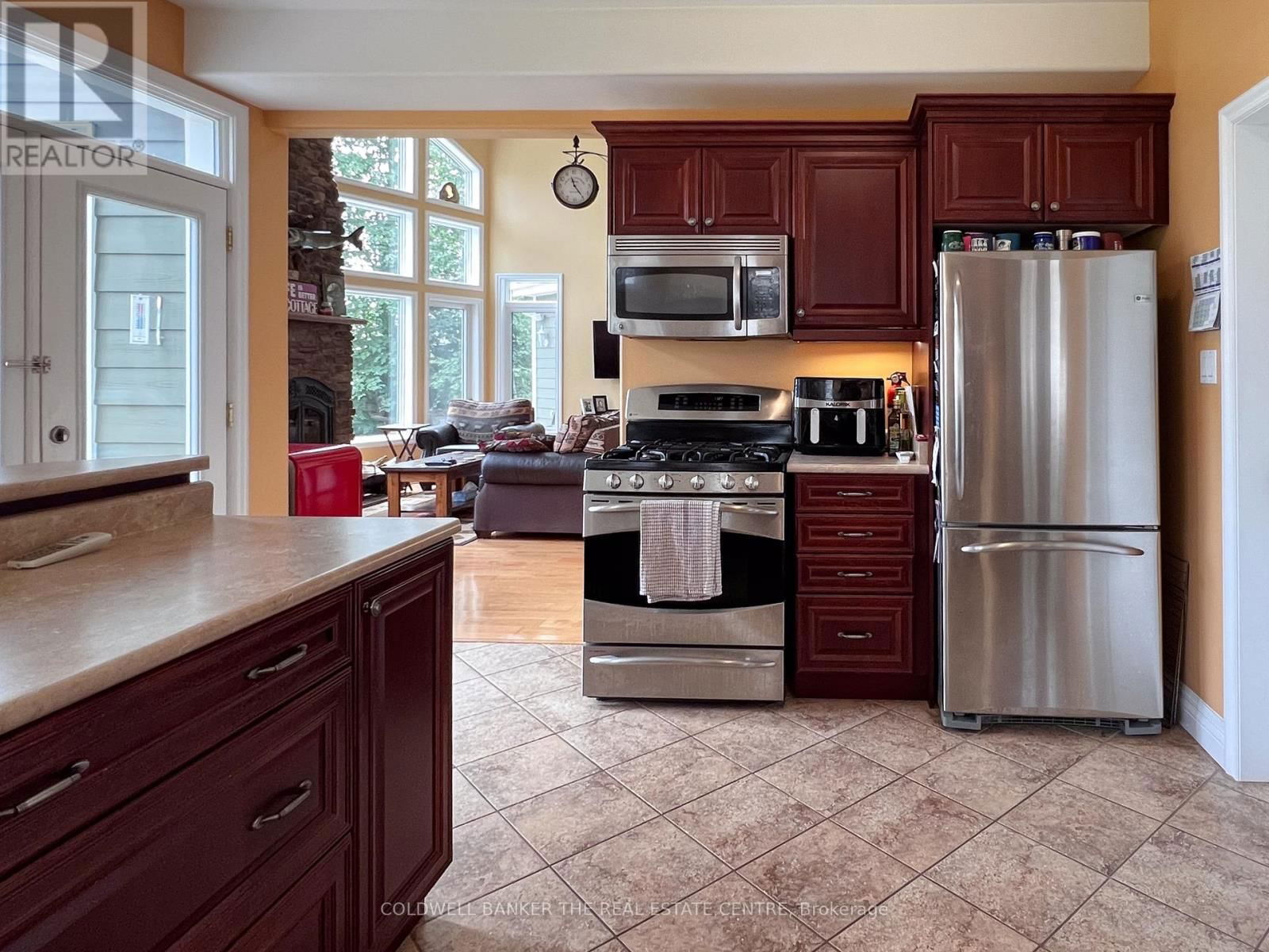 126 JASPER DRIVE Image 17