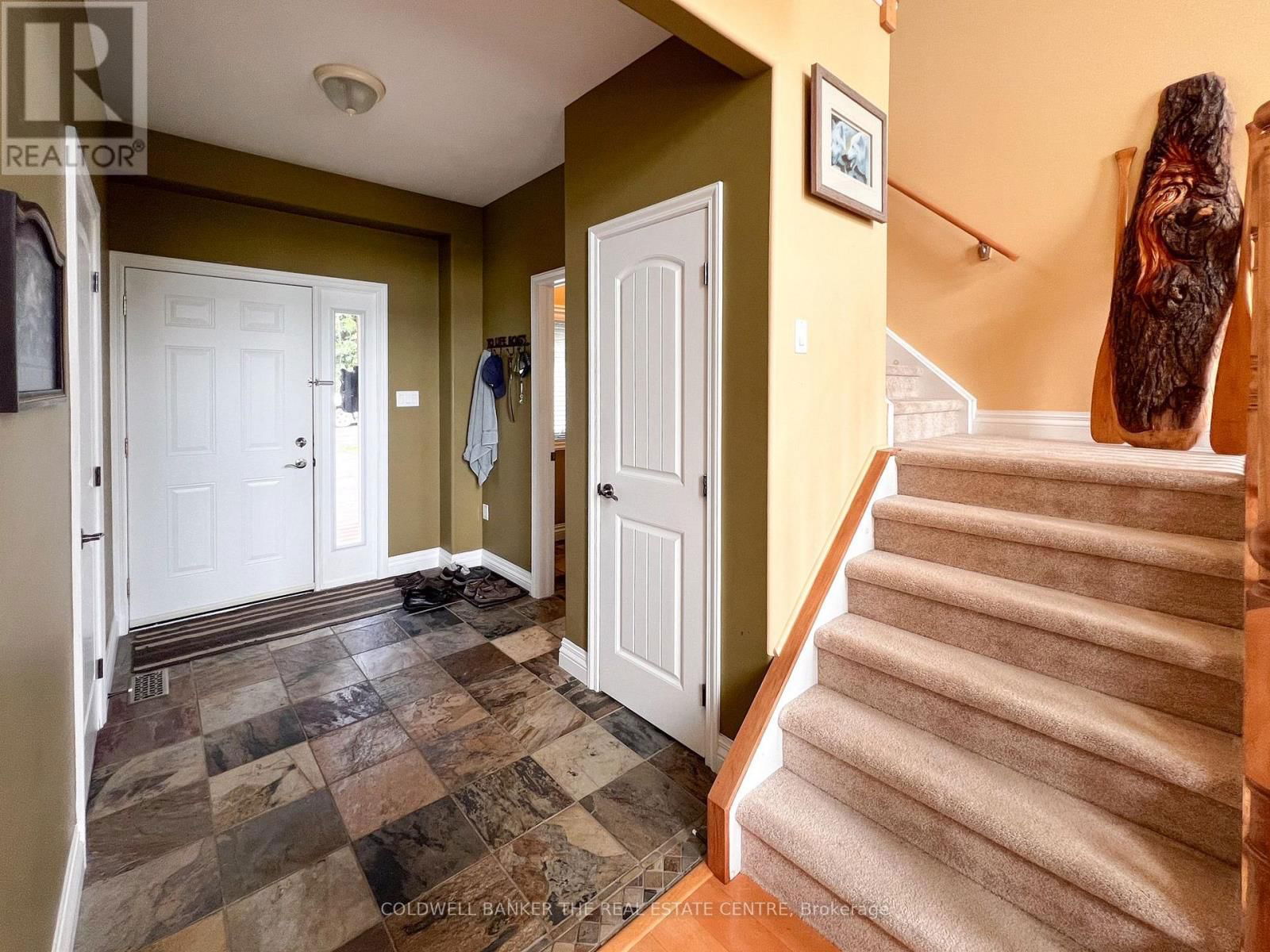 126 JASPER DRIVE Image 32