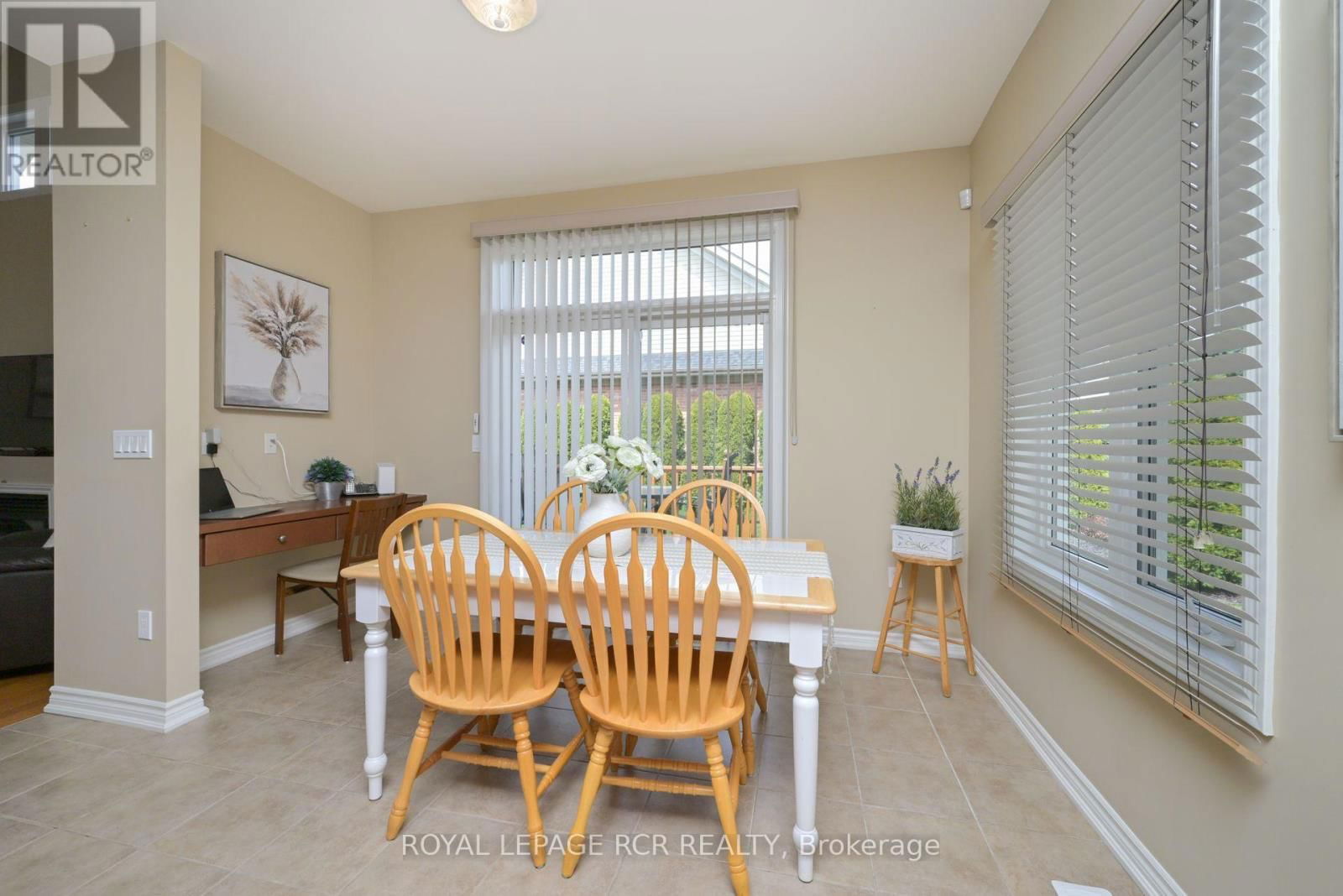 155 - 200 KINGFISHER DRIVE Image 13
