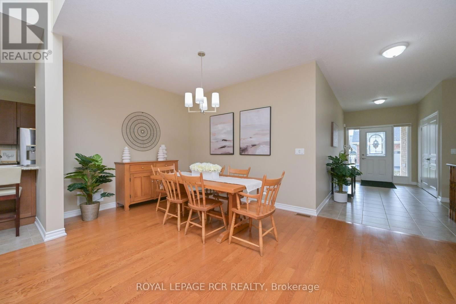 155 - 200 KINGFISHER DRIVE Image 15