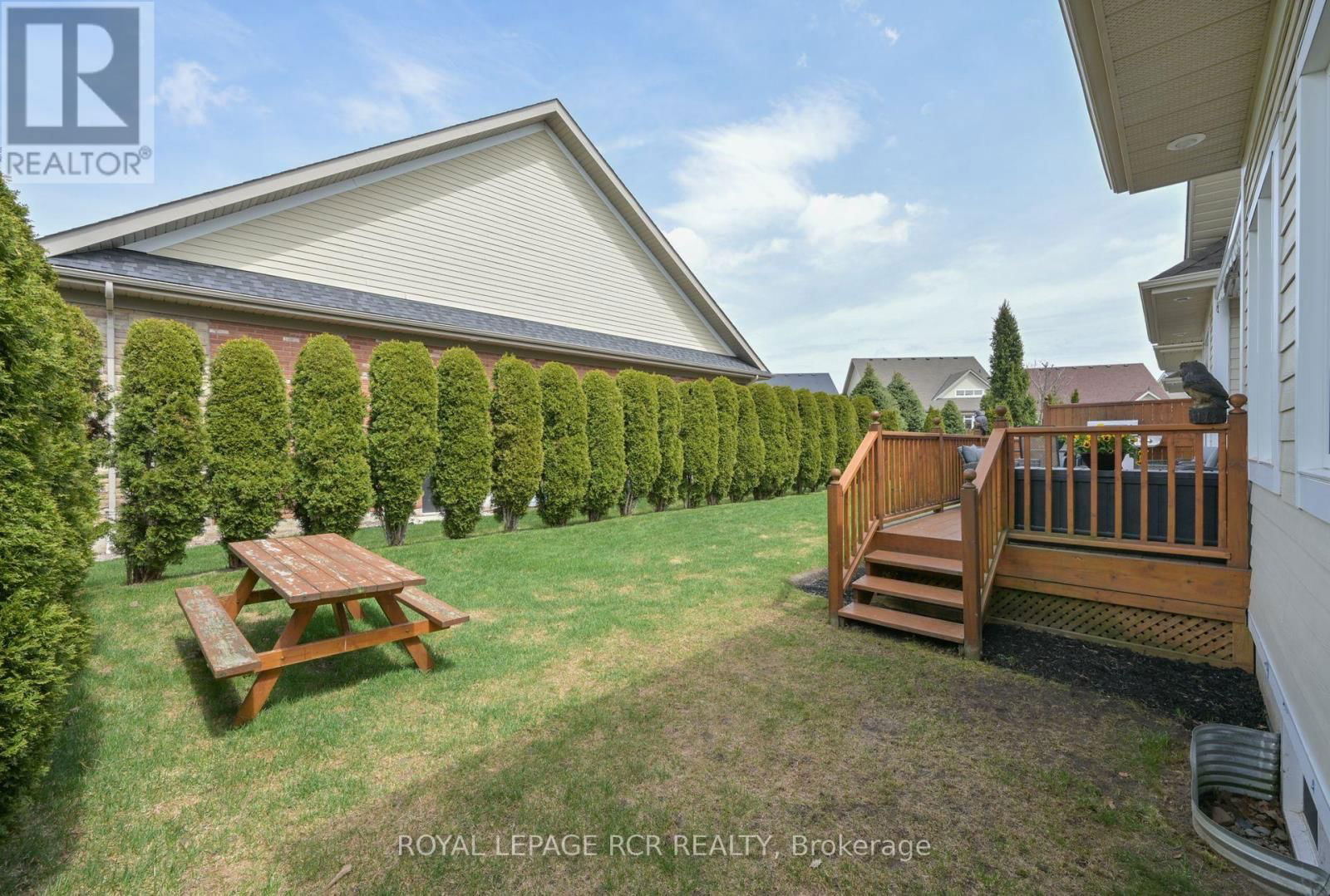 155 - 200 KINGFISHER DRIVE Image 32