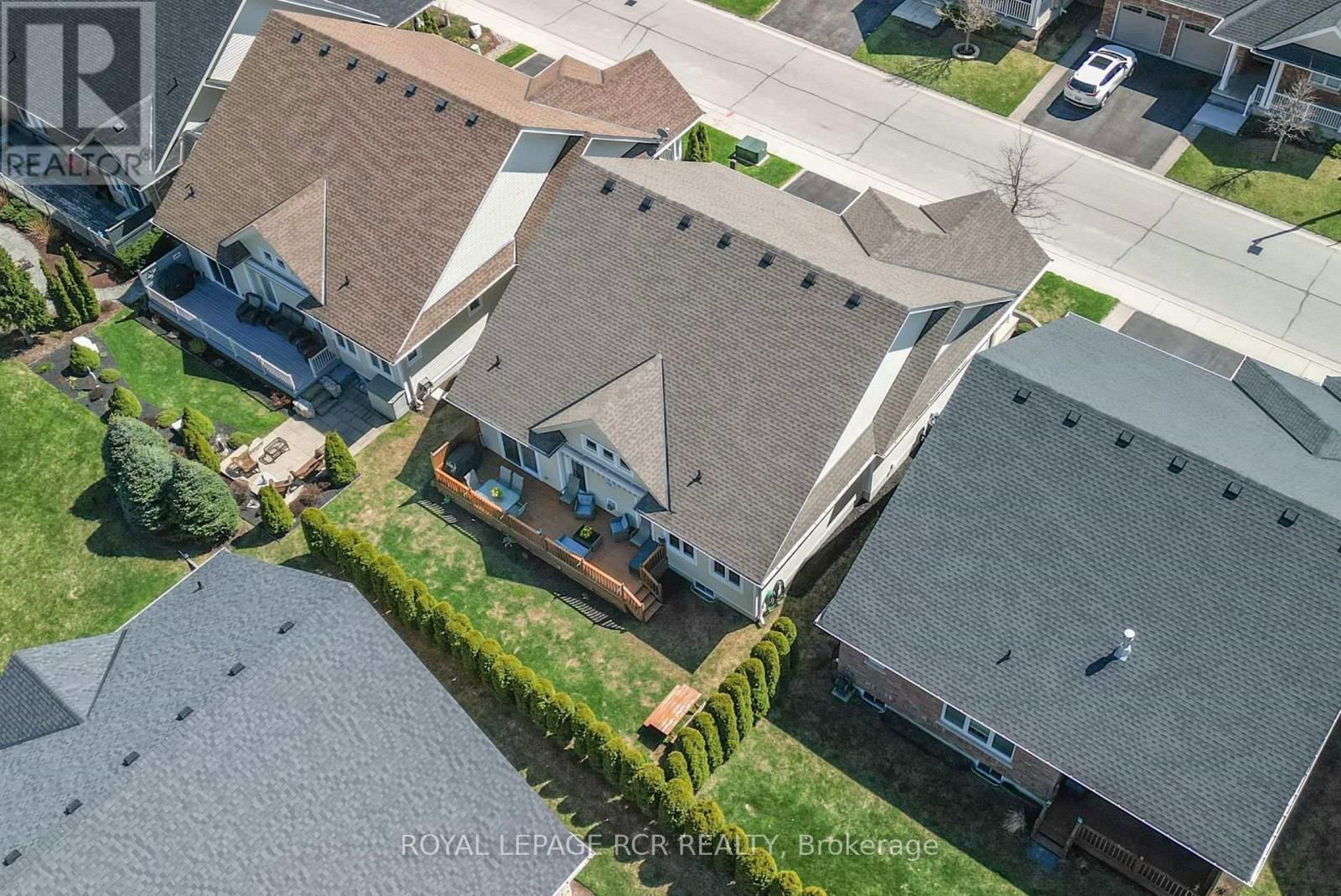 155 - 200 KINGFISHER DRIVE Image 33