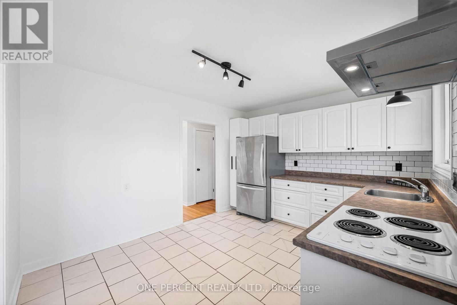 2617 HOBSON ROAD Image 15