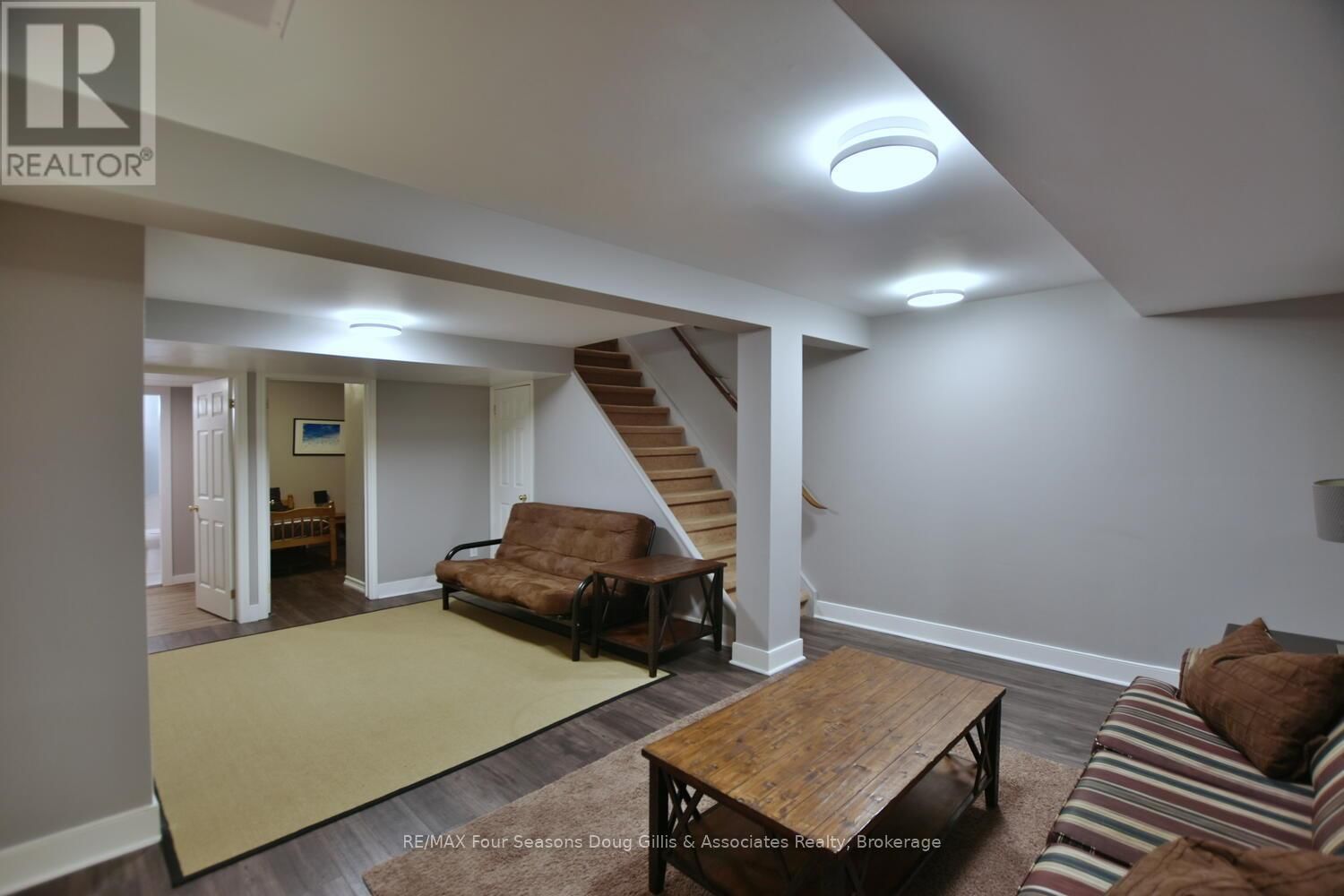 13 - 110 KELLIES WAY Image 37
