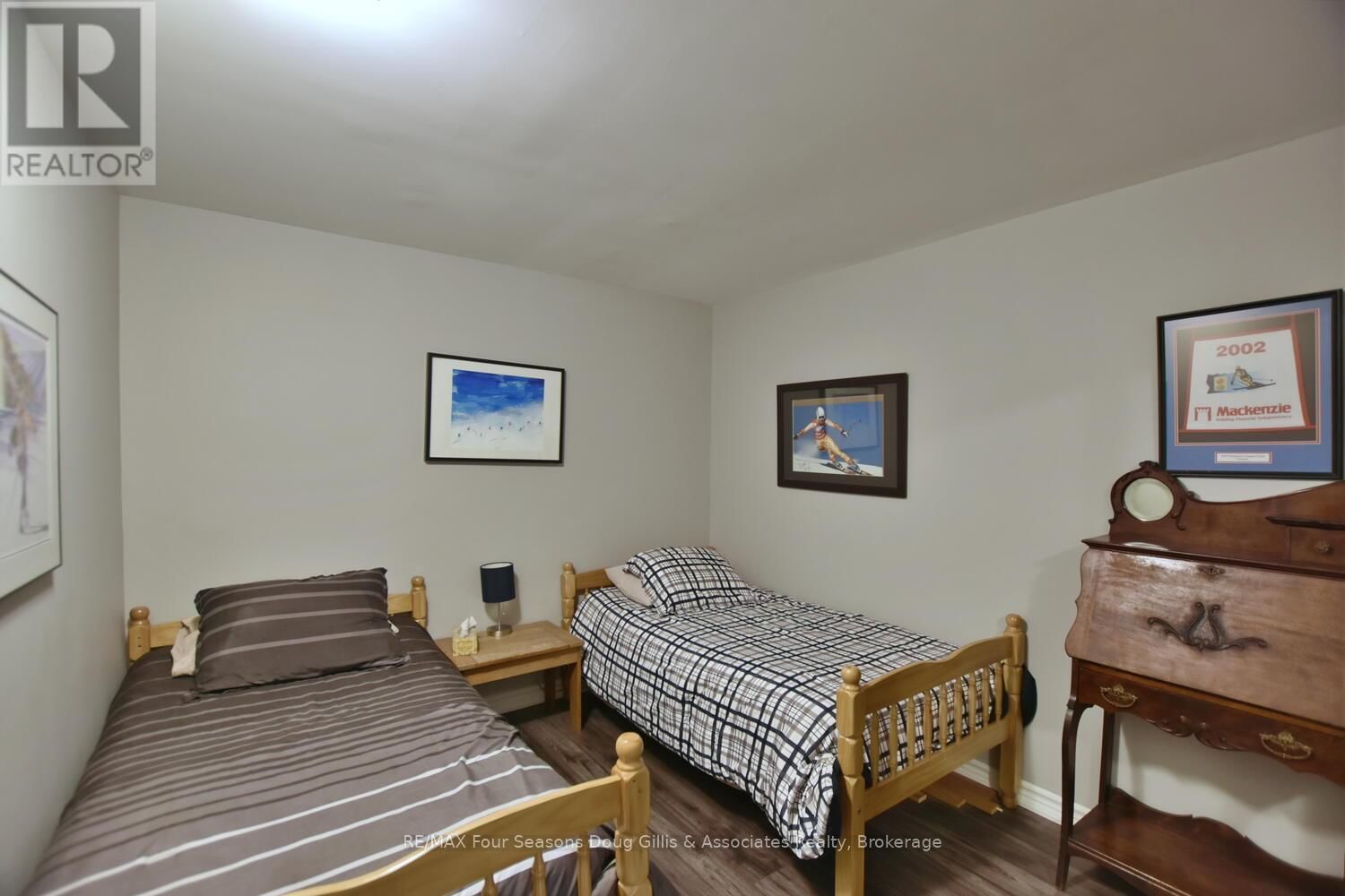 13 - 110 KELLIES WAY Image 39