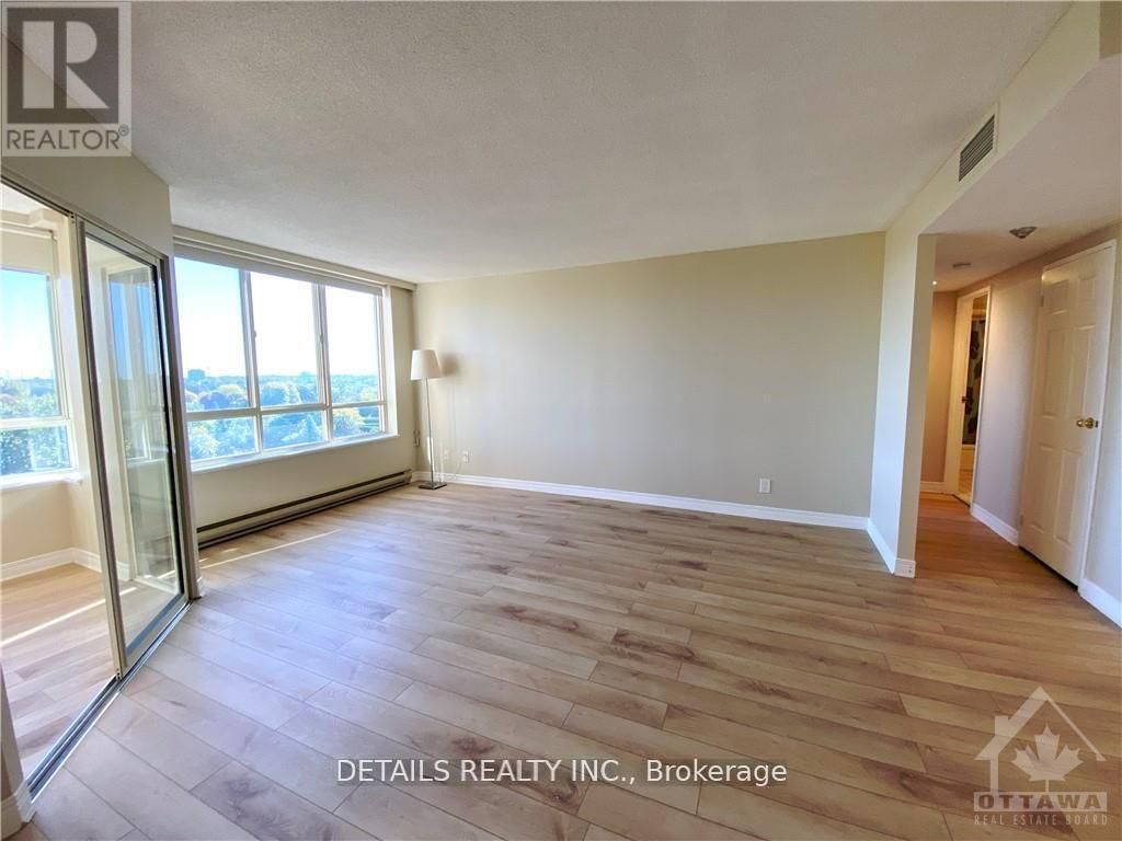 709 - 100 GRANT CARMAN DRIVE WEST Image 9