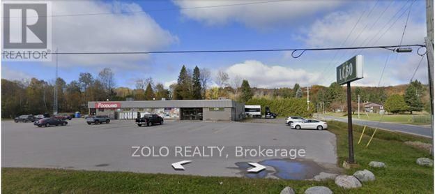 1040 HOLMES ROAD Image 7