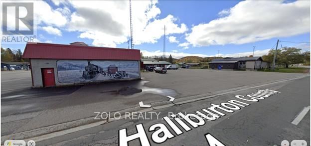 1040 HOLMES ROAD Image 9