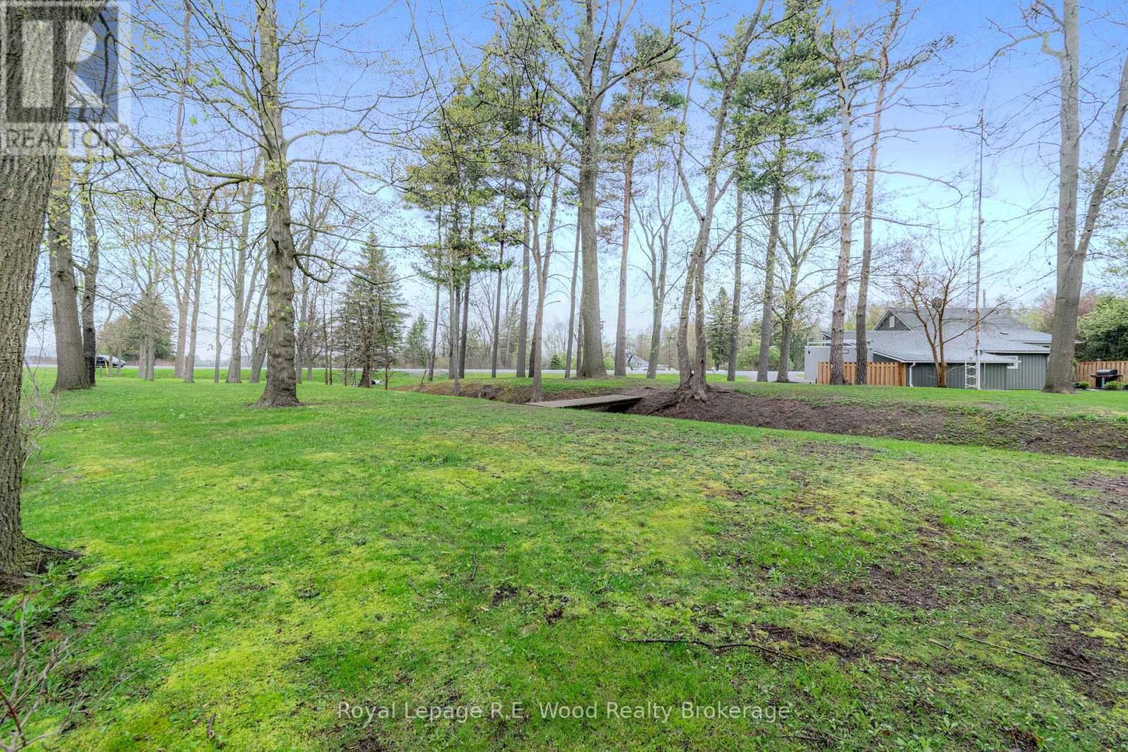 424 3 HIGHWAY Image 6