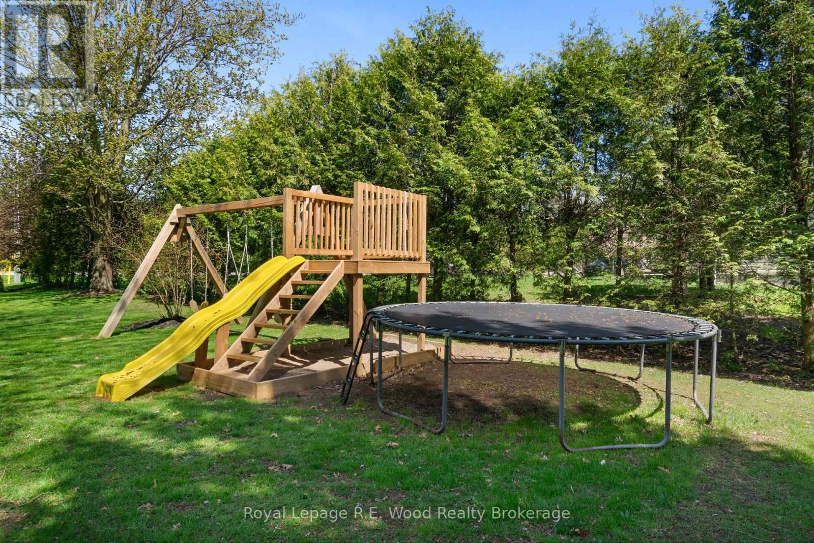 424 3 HIGHWAY Image 9