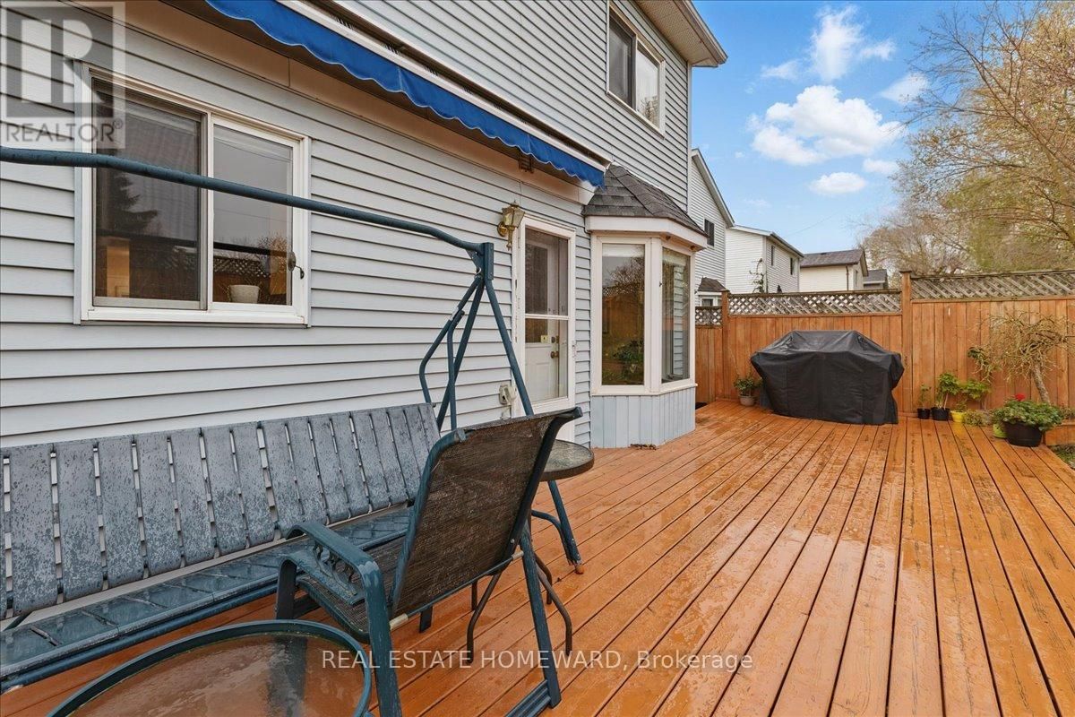 339 BUSHVIEW CRESCENT Image 40