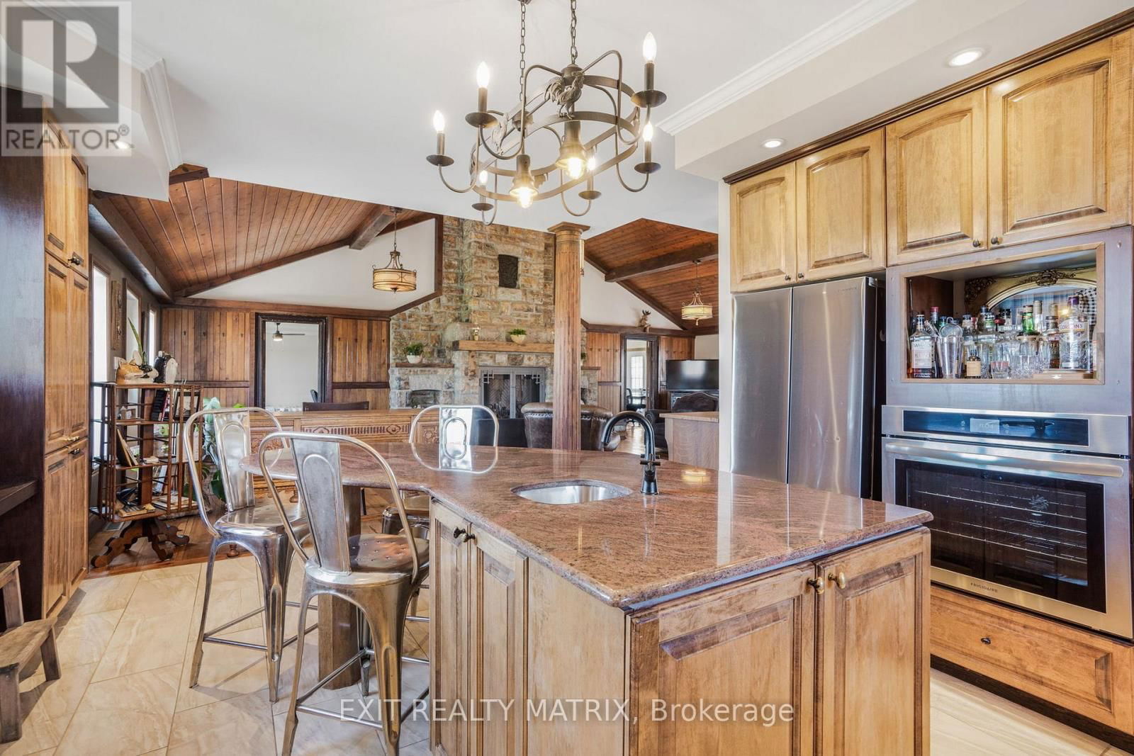2228 STE ANNE ROAD Image 12