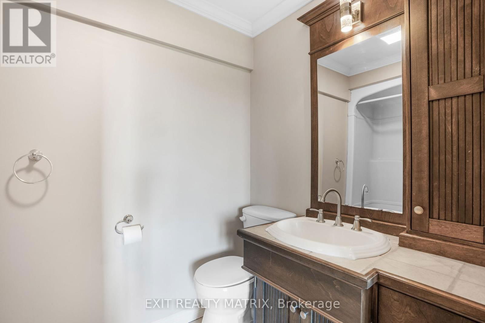 2228 STE ANNE ROAD Image 22