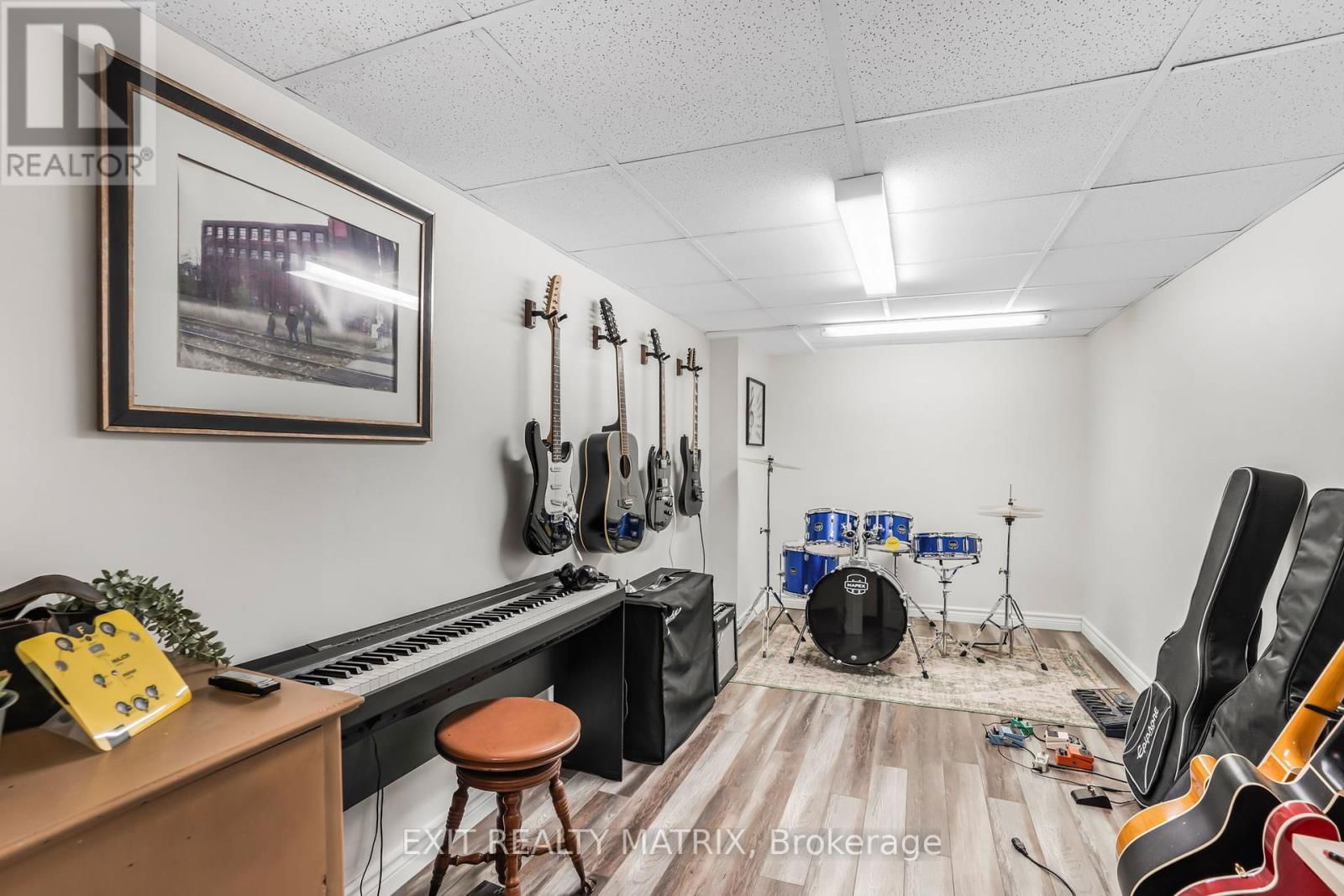 2228 STE ANNE ROAD Image 29