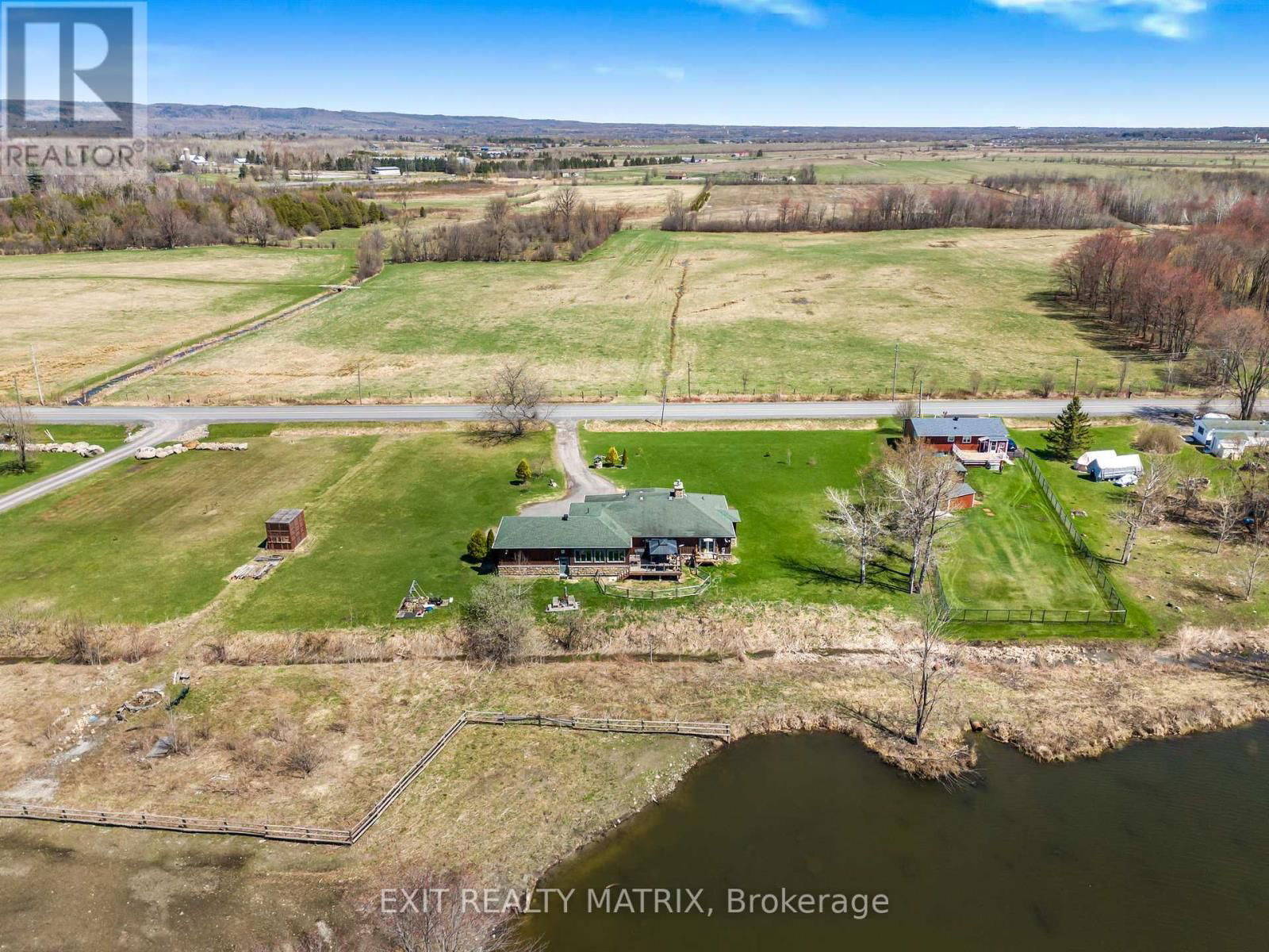 2228 STE ANNE ROAD Image 39