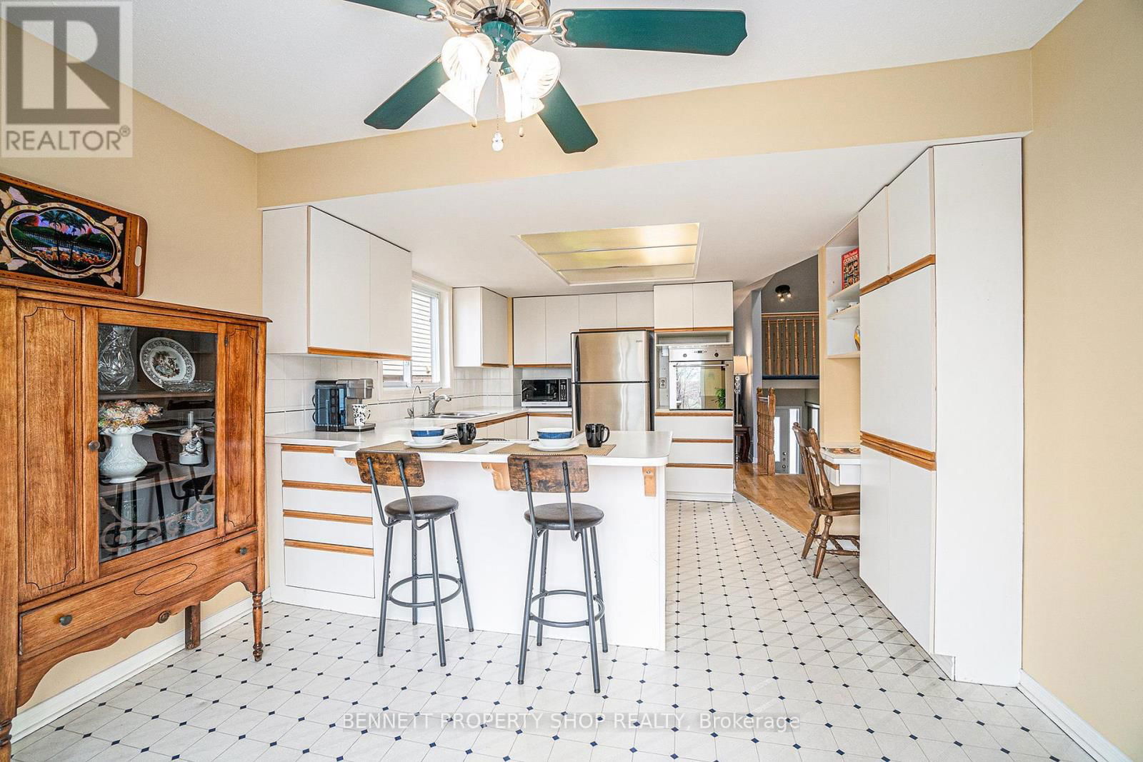 22 GESNER COURT Image 10