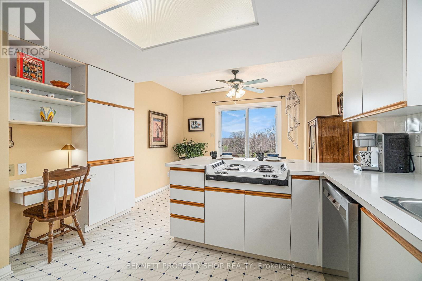 22 GESNER COURT Image 12
