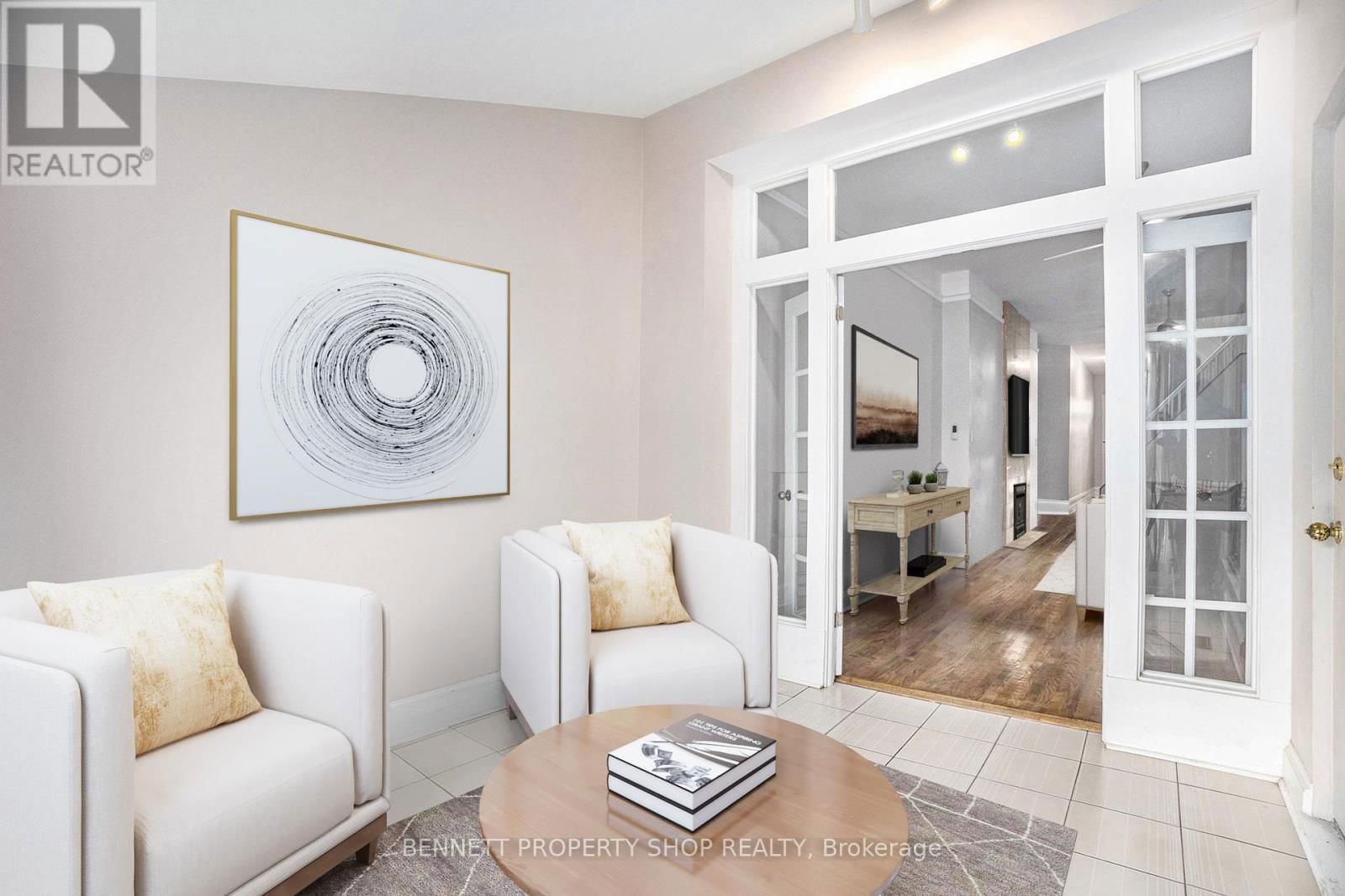 121 & 123 YORK STREET Image 26